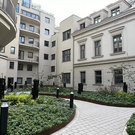 Cracow Superior By Bookinghost