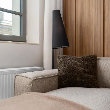 Cracow Superior By Bookinghost * Cracovie